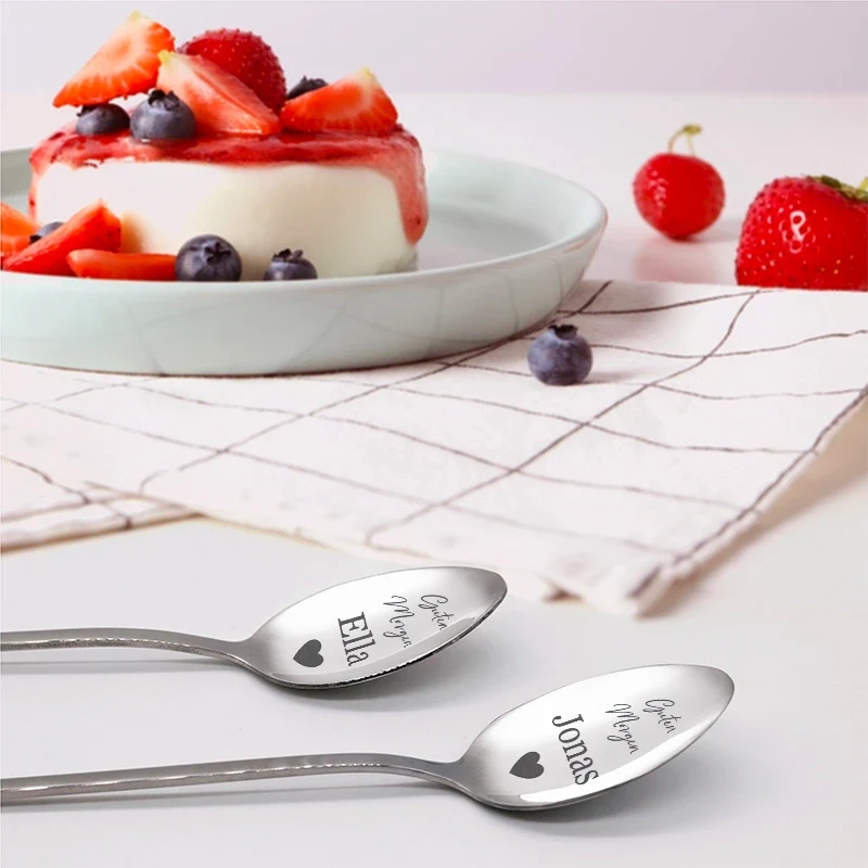 Dessertlöffel mit Gravur zur Hochzeit - 2er‑Set Personalisierte Müslilöffel als Geschenke - Herzen | Edelstahl - Hochzeitsgeschenk für Brautpaare