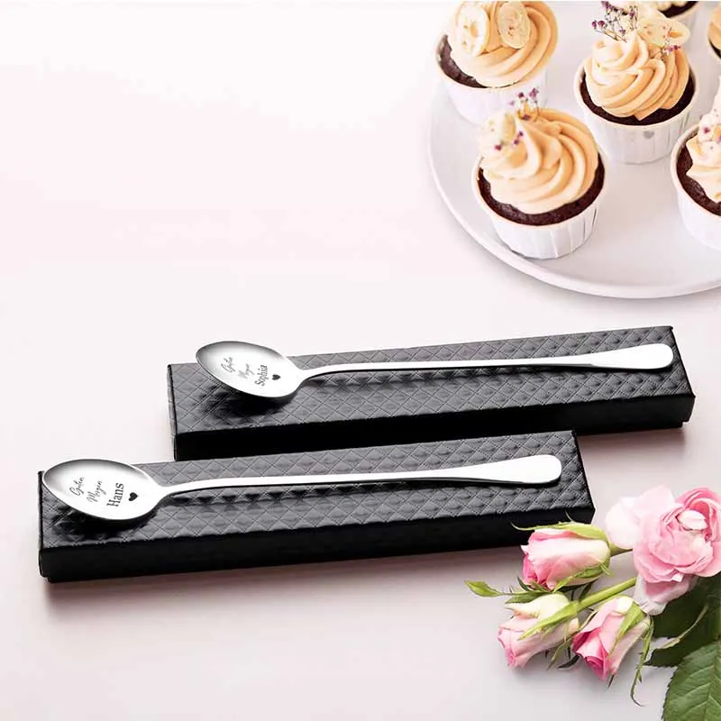 Dessertlöffel mit Gravur zur Hochzeit - 2er‑Set Personalisierte Müslilöffel als Geschenke - Herzen | Edelstahl - Hochzeitsgeschenk für Brautpaare