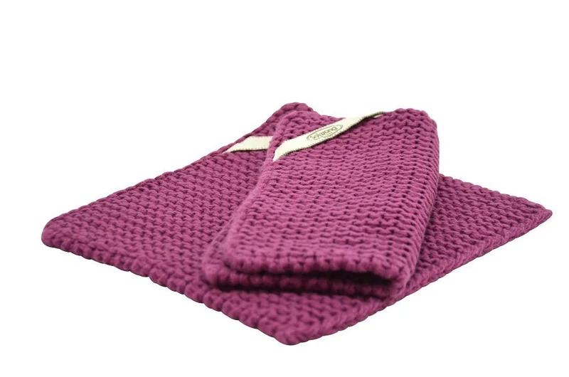 Gestrickte Topflappen aus Baumwolle in verschiedenen Farben