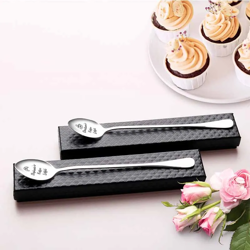 Dessertlöffel mit Gravur zur Hochzeit - 2er‑Set Kaffeelöffel Personalisiert als Geschenke - Kaffee & Croissant | Edelstahl - Müslilöffel für Brautpaar