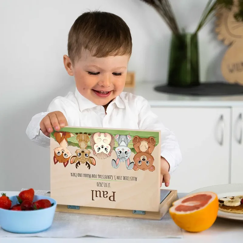 Kinderbesteck personalisiert mit Namen - Besteckset Waldtiere Motiv | Taufgeschenk für Kinder - Geschenk zur Taufe für Jungs & Mädchen, natur Kiste