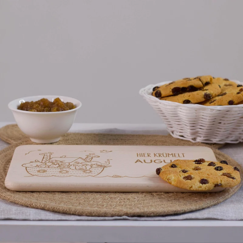 Frühstücksbrettchen für Kinder mit Gravur - Personalisiert mit Namen - Arche Noah | Holz Brettchen, Natur, FSC® - Geschenk zum Geburtstag & Namenstag
