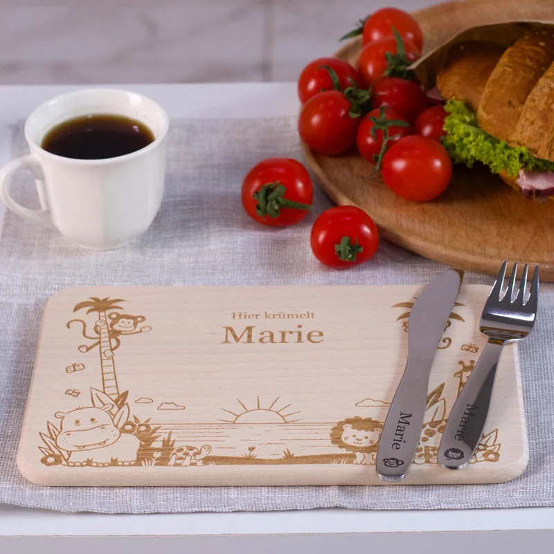 Frühstücksbrettchen für Kinder mit Gravur - Personalisiert mit Namen - Dschungel | Holz Brettchen, Natur, FSC® - Geschenk zum Geburtstag & Namenstag
