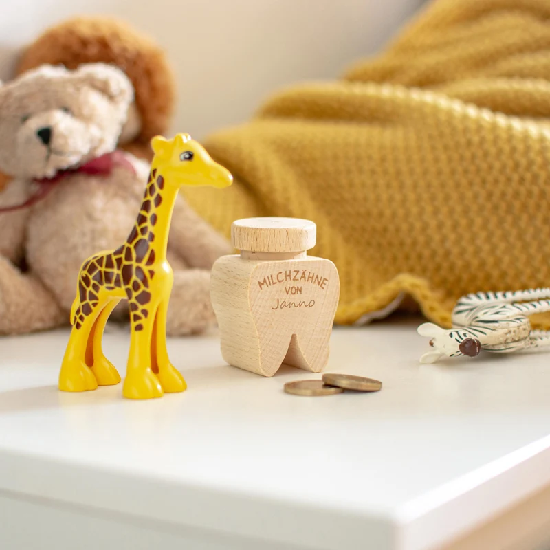 Personalisierte Milchzahndose mit Namen - Zahndose mit Gravur als Zahn aus Holz | Zahnfee Geschenk für Jungen & Mädchen - Milchzahnbox & Zahnbox