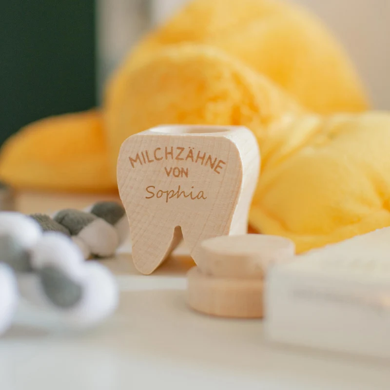Personalisierte Milchzahndose mit Namen - Zahndose mit Gravur als Zahn aus Holz | Zahnfee Geschenk für Jungen & Mädchen - Milchzahnbox & Zahnbox