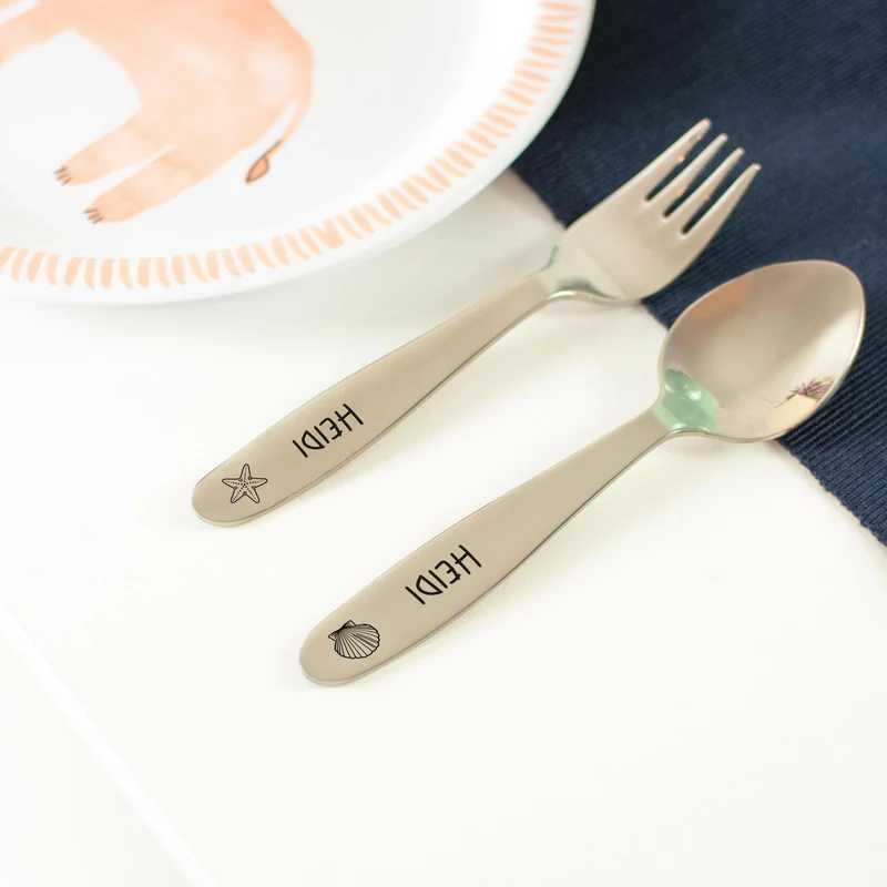 Kinderbesteck mit Namensgravur - Seepferdchen Motiv - Besteck mit Namen | Taufgeschenk für Kinder - Geschenk zur Taufe für Jungs & Mädchen,natur Kiste