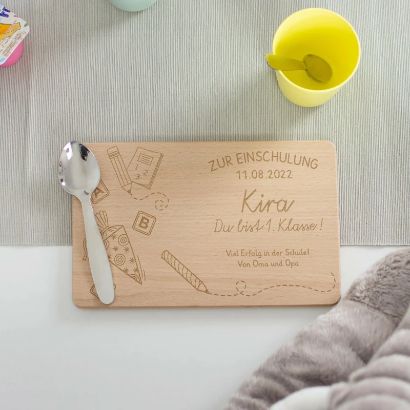 Frühstücksbrettchen für Kinder mit Gravur - Personalisiert mit Namen - Schultüte | Holz Brettchen, Natur, FSC® - Geschenk zur Einschulung Erstklässler