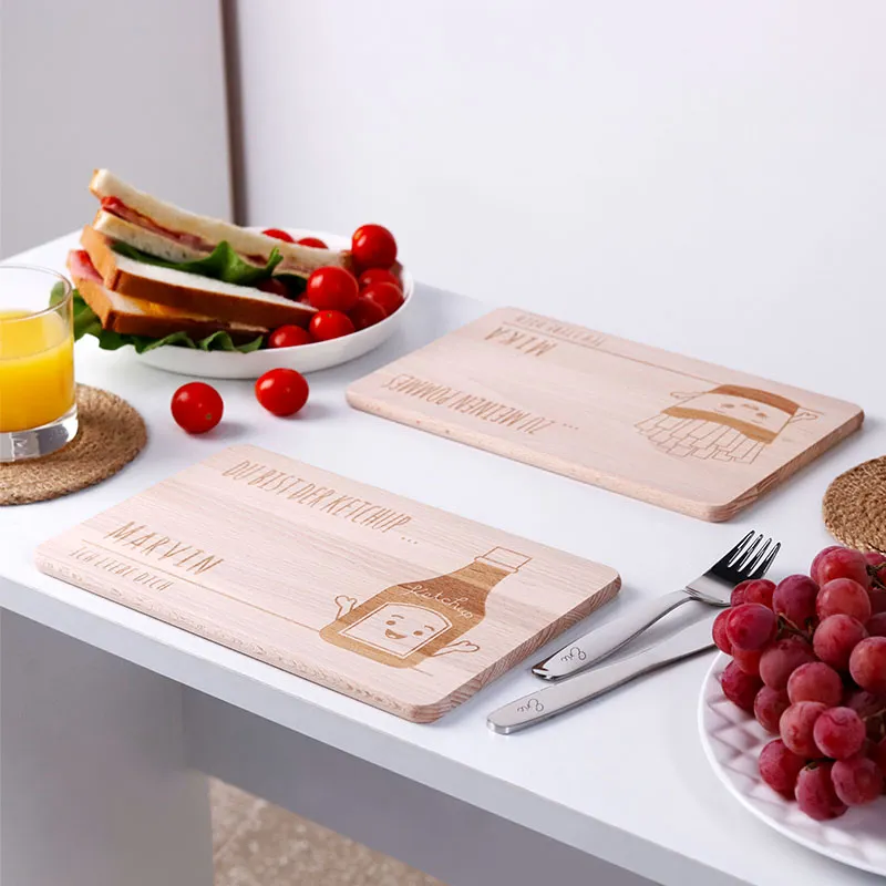 Frühstücksbrettchen mit Gravur Personalisiert - Gravur mit Namen - 2er-Set Pommes & Ketchup | Romantisches Geschenk für sie und ihn - FSC®