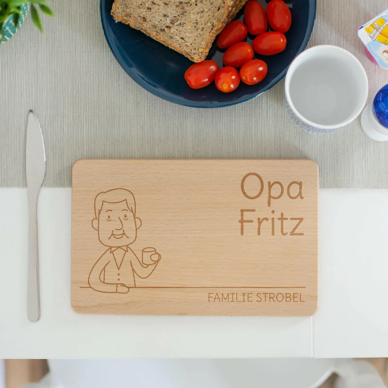 Frühstücksbrettchen mit Gravur - Personalisiert mit Namen - Großvater "Unsere Familie" | Holz, Natur FSC® - Geschenk für Opa zum Geburtstag