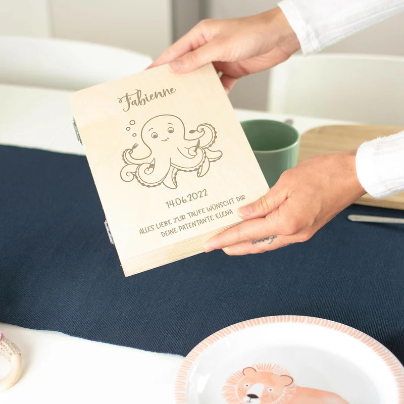 Kinderbesteck mit Namensgravur - Oktopus Motiv - Besteck mit Namen | Taufgeschenk für Kinder - Geschenk zur Taufe für Jungs & Mädchen, inkl. Kiste