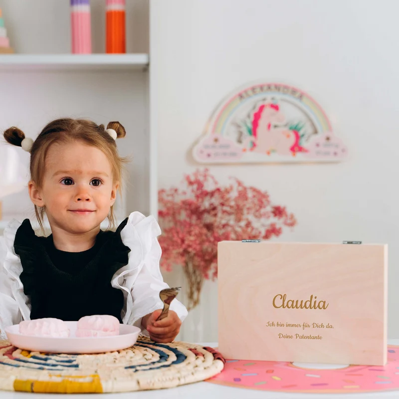 Kinderbesteck mit Namensgravur - Wunschtext Motiv - Besteck mit Namen | Taufgeschenk für Kinder - Geschenk zur Taufe für Jungs & Mädchen, natur Kiste