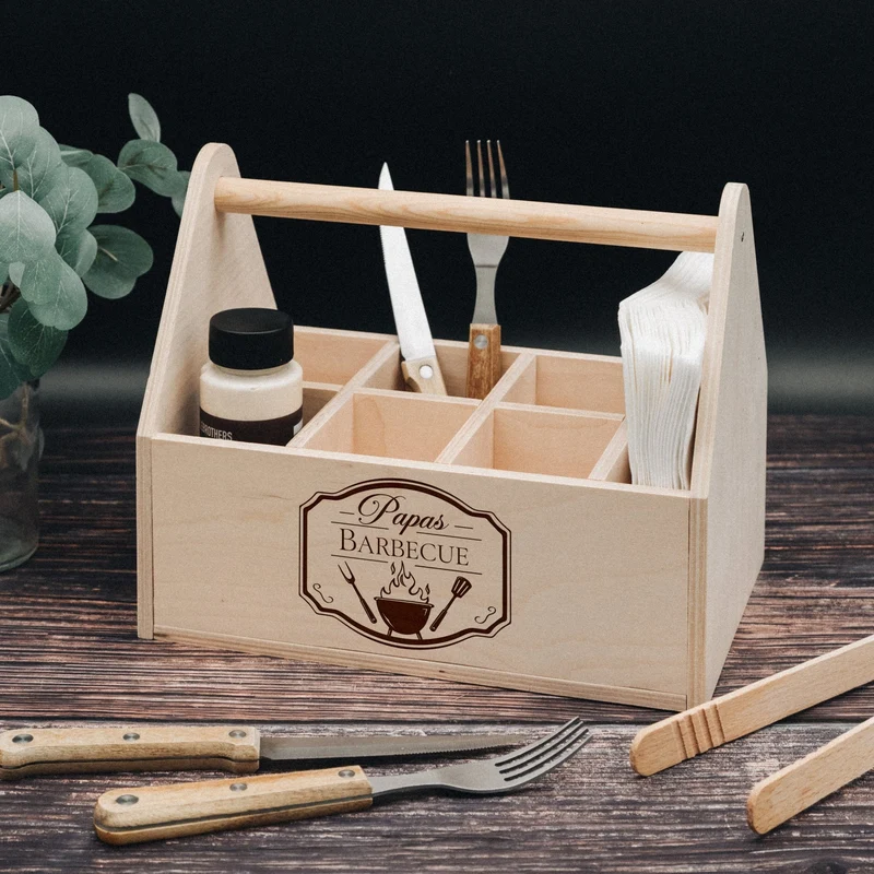 Grill-Caddy aus Holz - Papas Barbecue