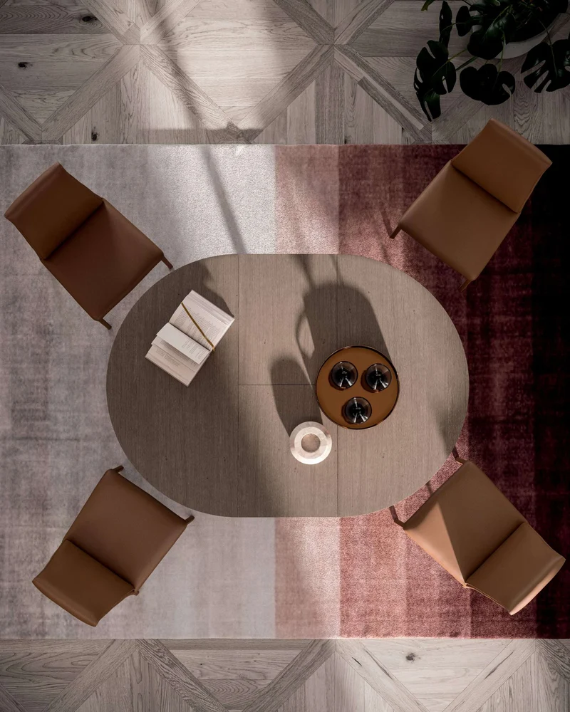 Eclipse Round Table