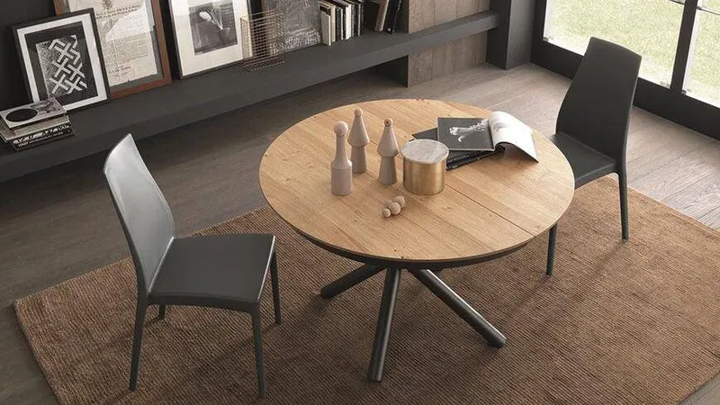 Play Round Table