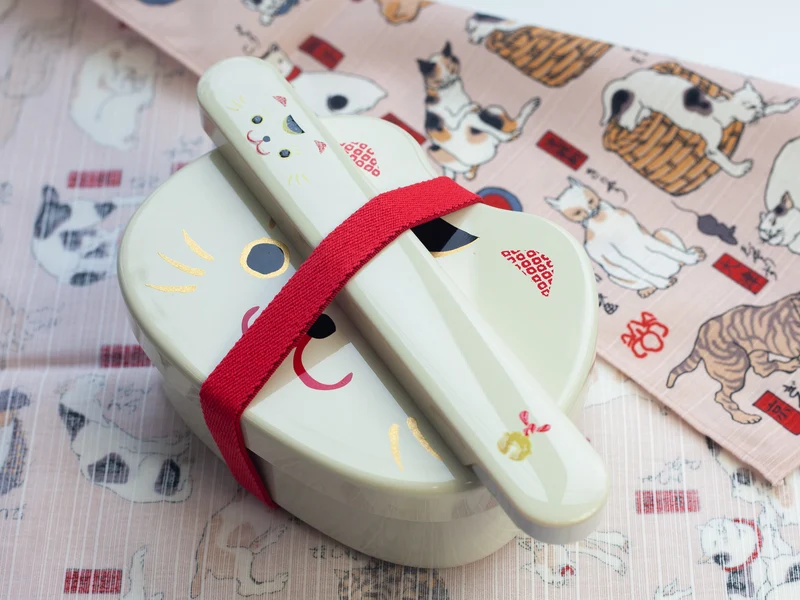 Kao Neko Bundle | White