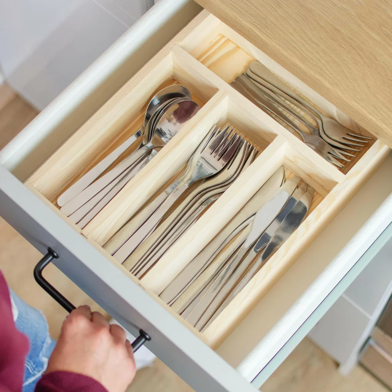 Besteckkasten aus Holz - 4 Fächer