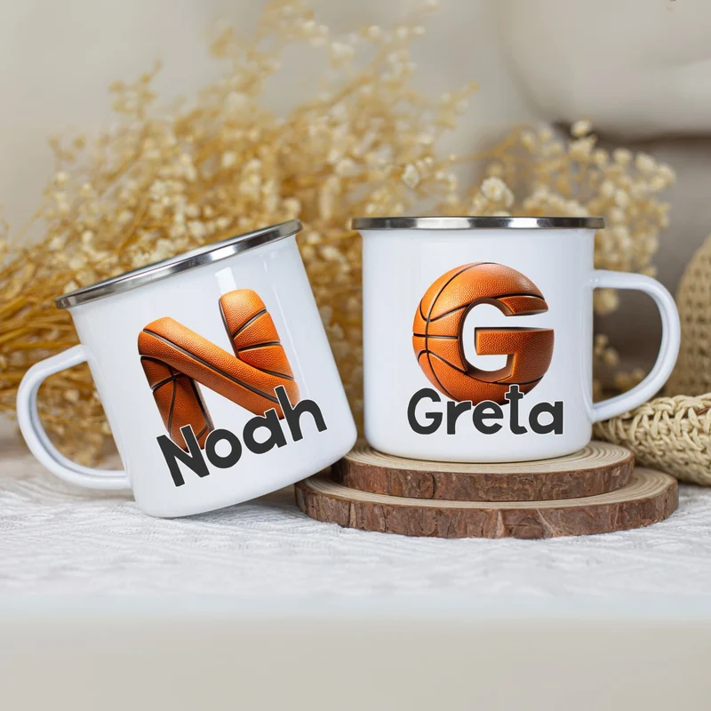 Personalisierte Emaille Tasse mit Namen Basketball Motiv