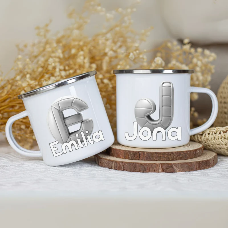Personalisierte Emaille Tasse mit Namen Volleyball Motiv