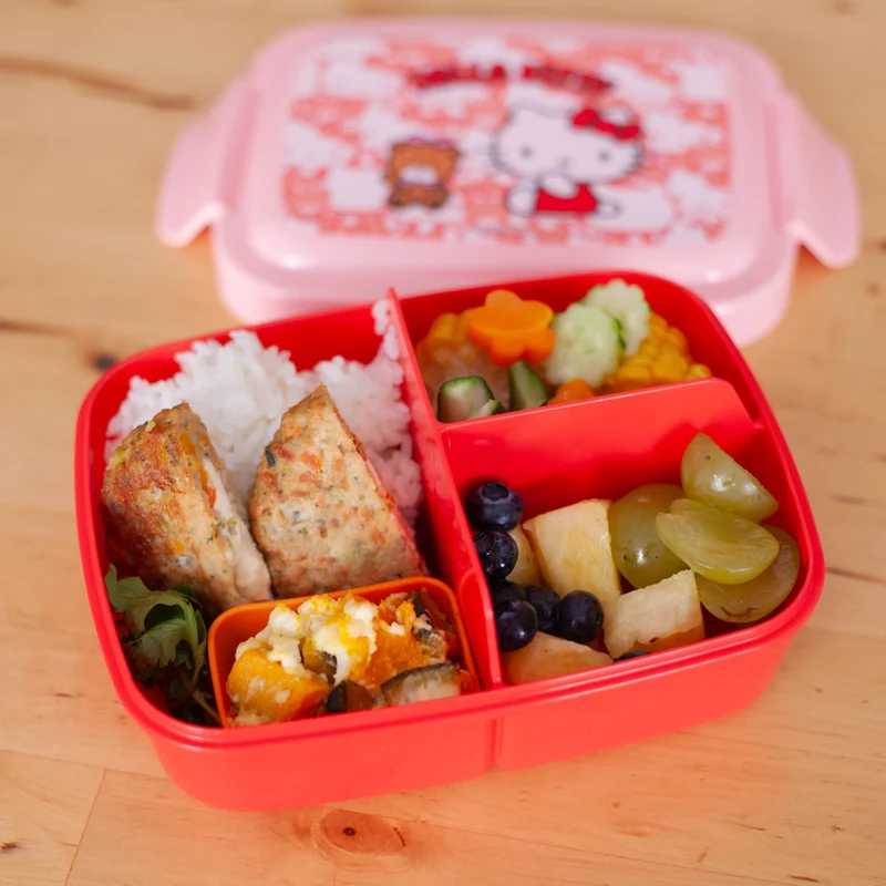 Hello Kitty Bento Box (840mL)