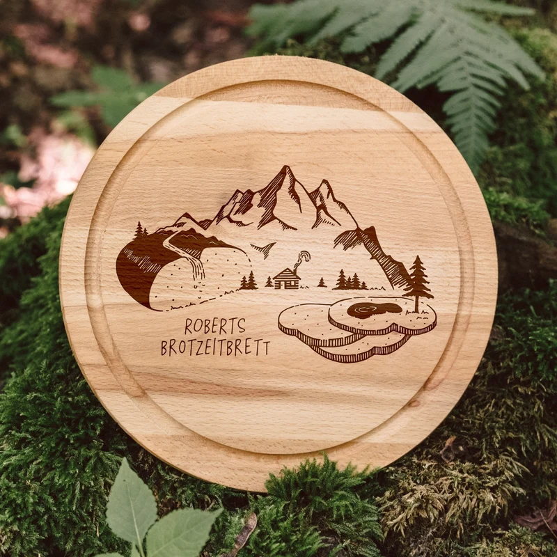 Rundes Holzbrett - Brotzeit Berglandschaft