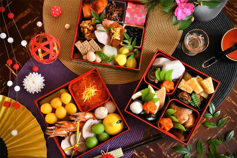 Ojyu Picnic Bento Box | Black (18cm)
