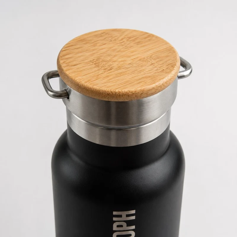 Personalisierte Thermoflasche mit Namen – Edelstahl Isolierflasche mit Gravur