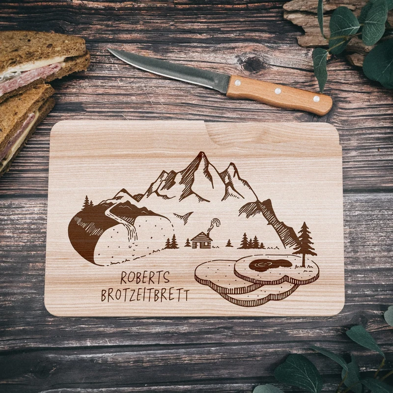 Brotzeitbrett mit Messer - Brotzeit Berglandschaft
