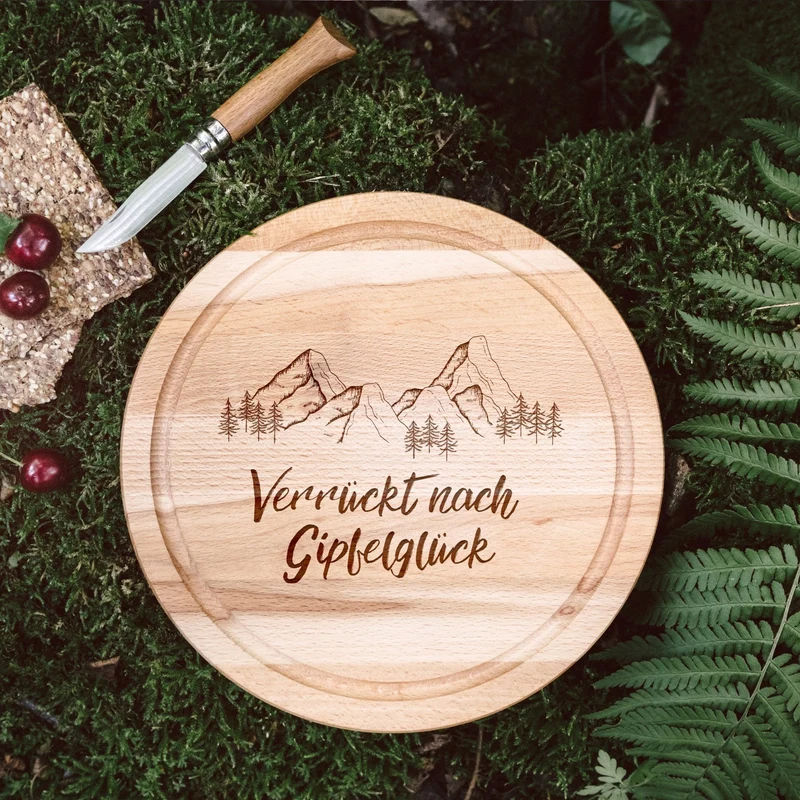 Rundes Holzbrett - Verrückt nach Gipfelglück