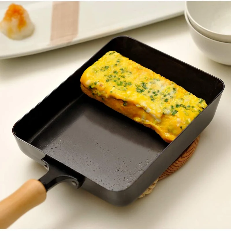 Sanjo Chitose Tamagoyaki Pan (14x18cm)
