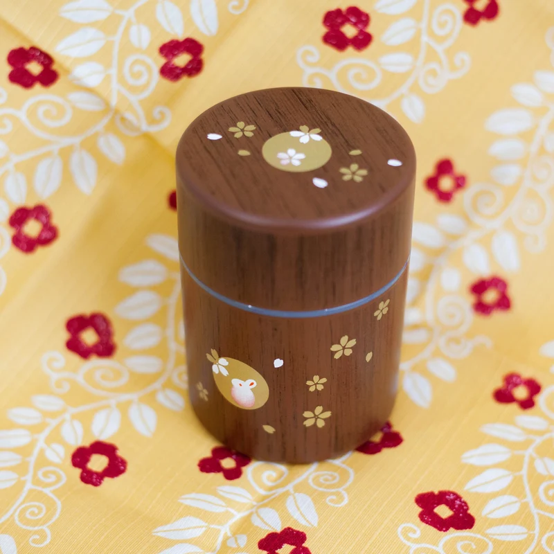 Usagi Woodgrain Tea Canister (250mL)