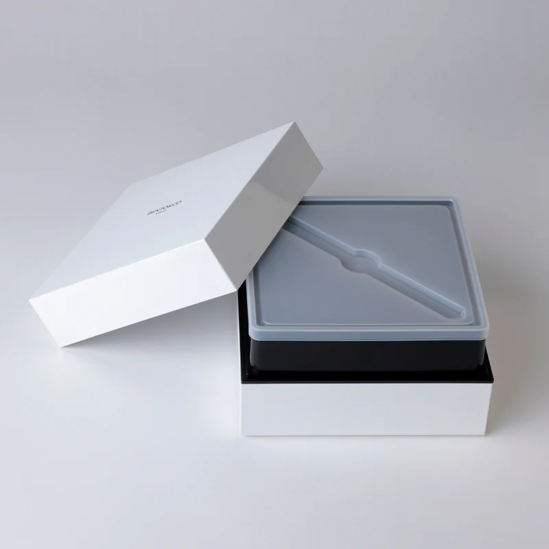 The Bentoandco Signature Bento Box | White