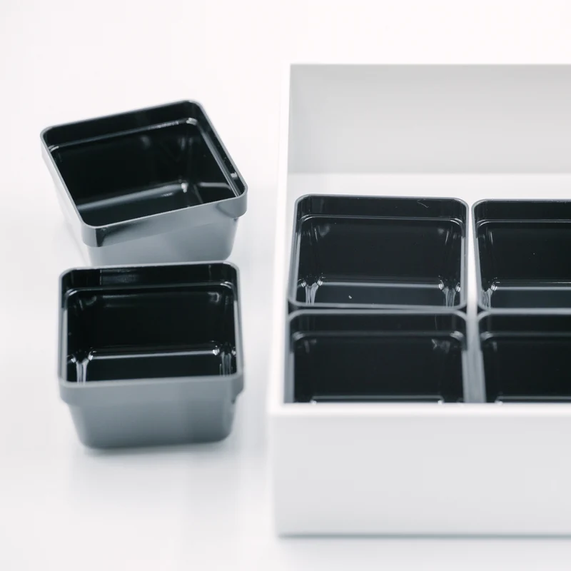 The Bentoandco Signature Bento Box | White