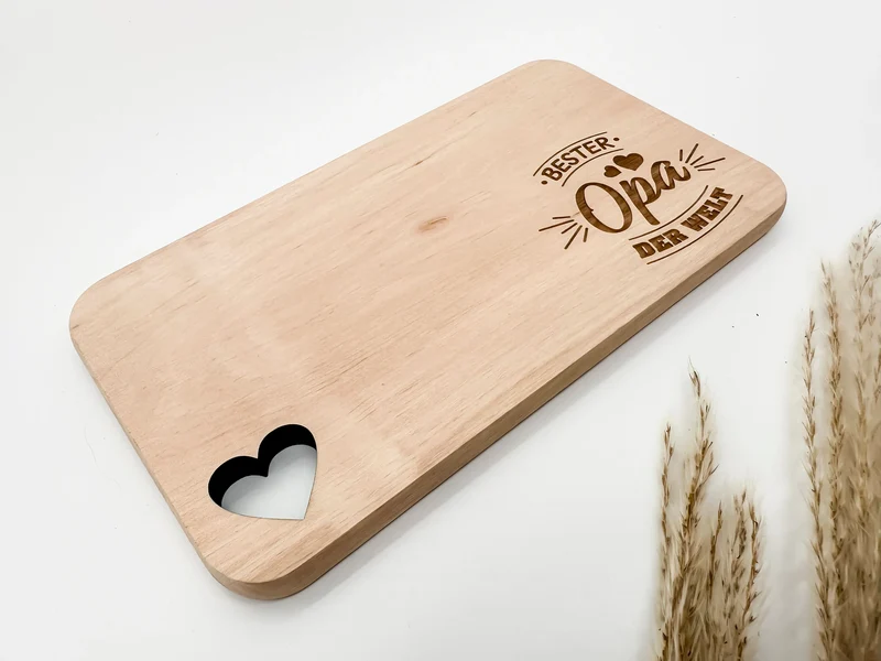 Personalisiertes Holzbrett „Bester Opa der Welt“ – Liebevolles Geschenk zum Geburtstag, Vatertag oder Weihnachten