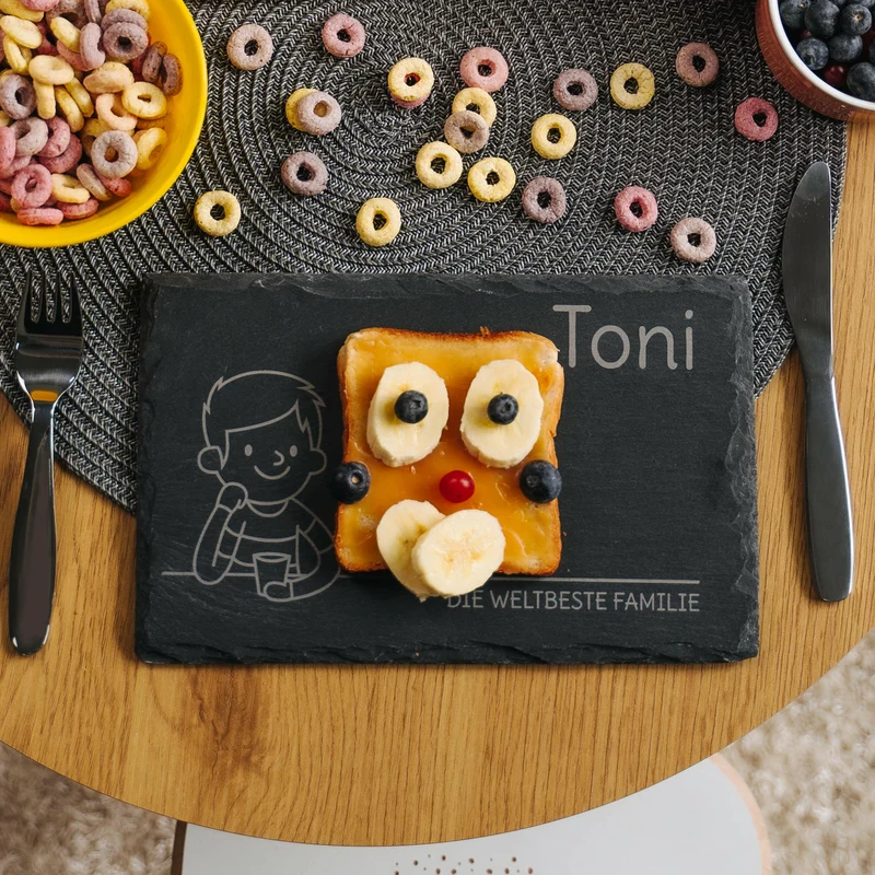 Frühstücksbrettchen für Kinder mit Gravur - Personalisiert mit Namen - Großer Sohn "Unsere Familie" | Schieferstein - Geschenk von Eltern