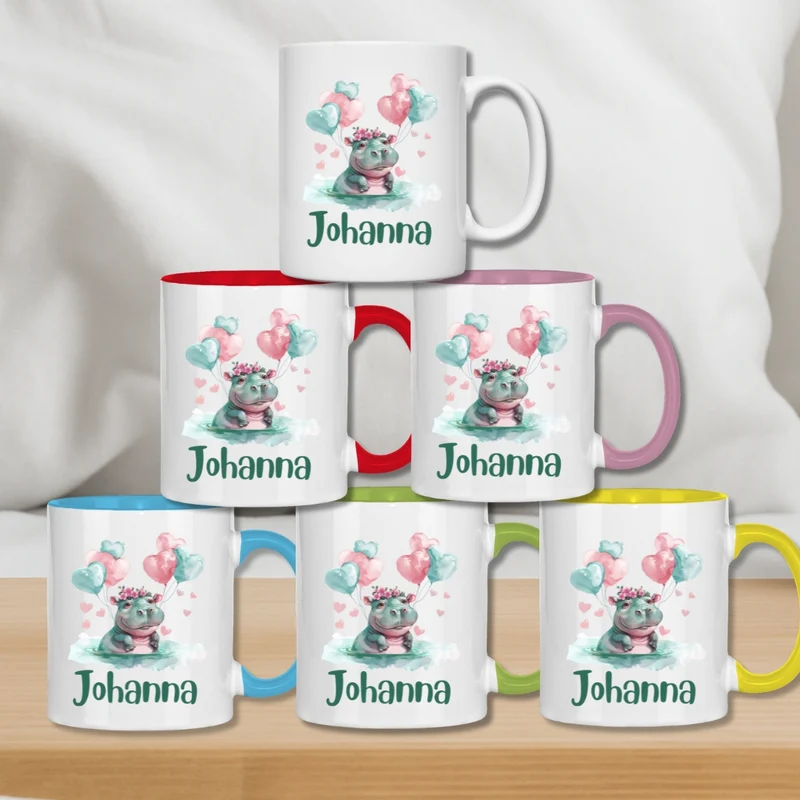 Kindertasse personalisiert – Keramiktasse mit grünen Tieren und Namen