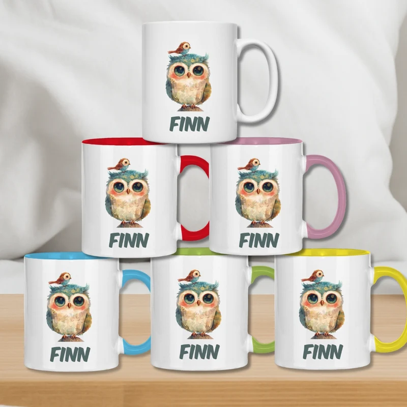 Kindertasse personalisiert – Keramiktasse mit bunten Tieren und Namen