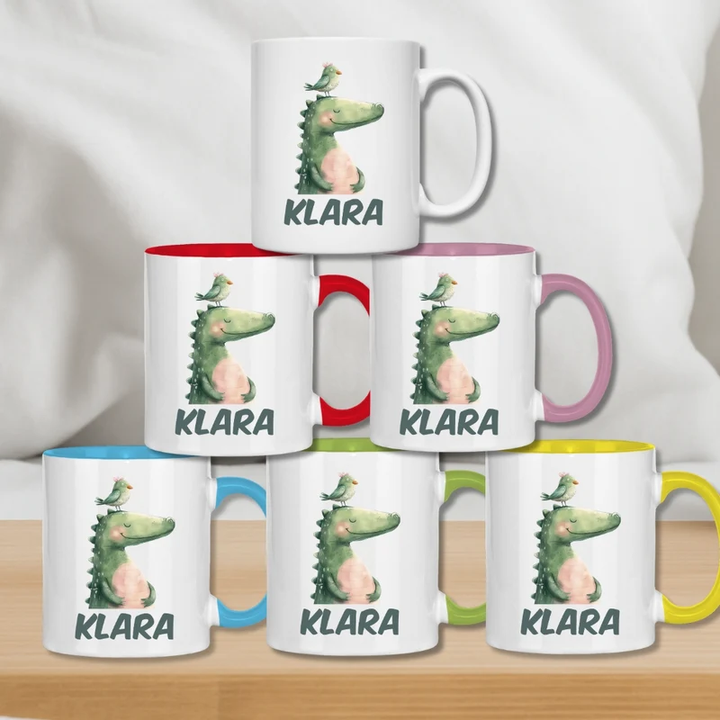 Kindertasse personalisiert – Keramiktasse mit bunten Tieren und Namen