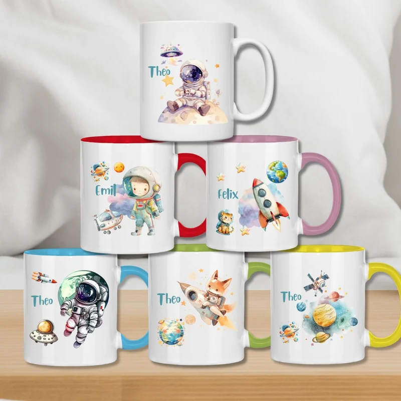 Kindertasse personalisiert – Keramiktasse mit Weltall, Rakete und Namen