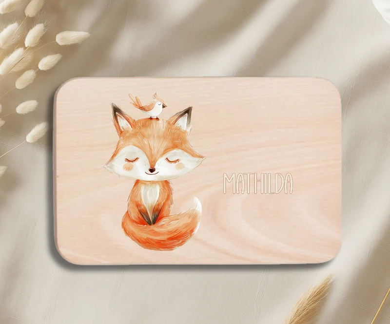 Personalisiertes Holzbrettchen Kinder – Beige Tiermotive mit Name