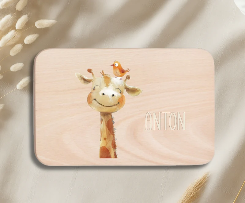 Personalisiertes Holzbrettchen Kinder – Beige Tiermotive mit Name