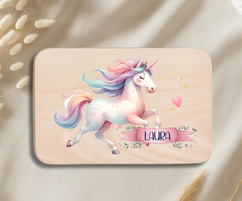 Personalisiertes Holzbrettchen Kinder – Einhorn Motiv mit Name