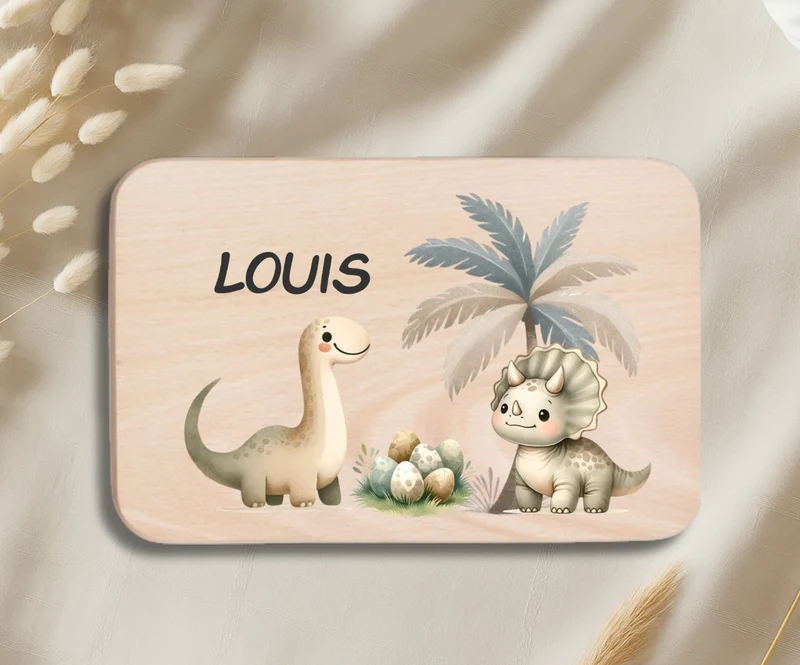 Personalisiertes Holzbrettchen Kinder – Dino Motiv mit Name