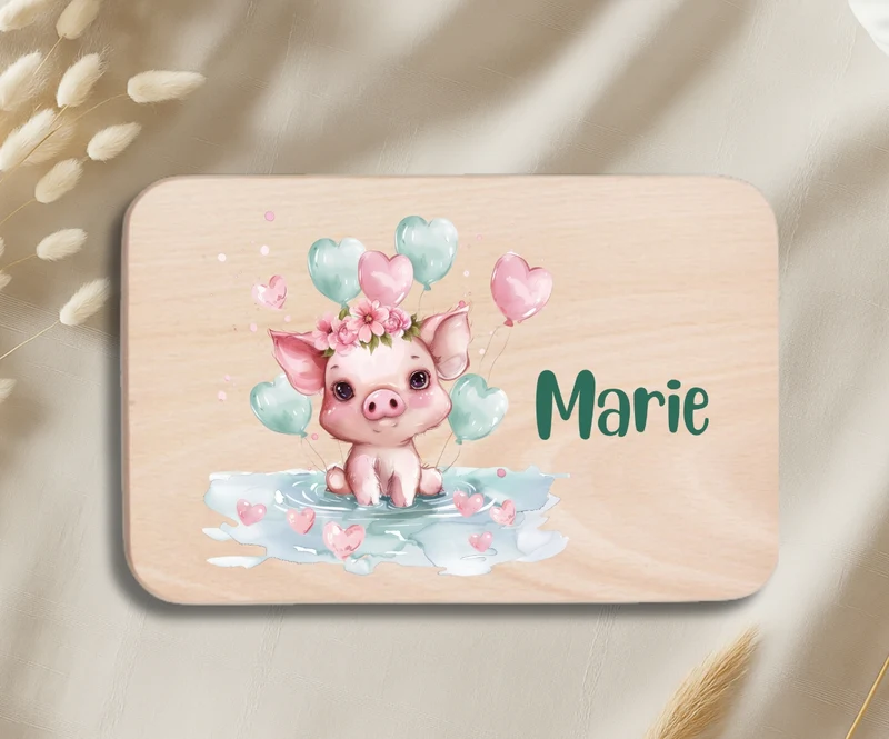 Personalisiertes Holzbrettchen Kinder – Grüne Tierchen Motiv mit Name