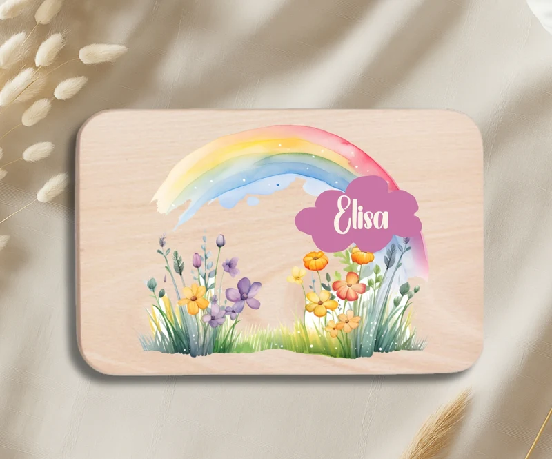 Personalisiertes Holzbrettchen Kinder – Regenbogen Motiv mit Name