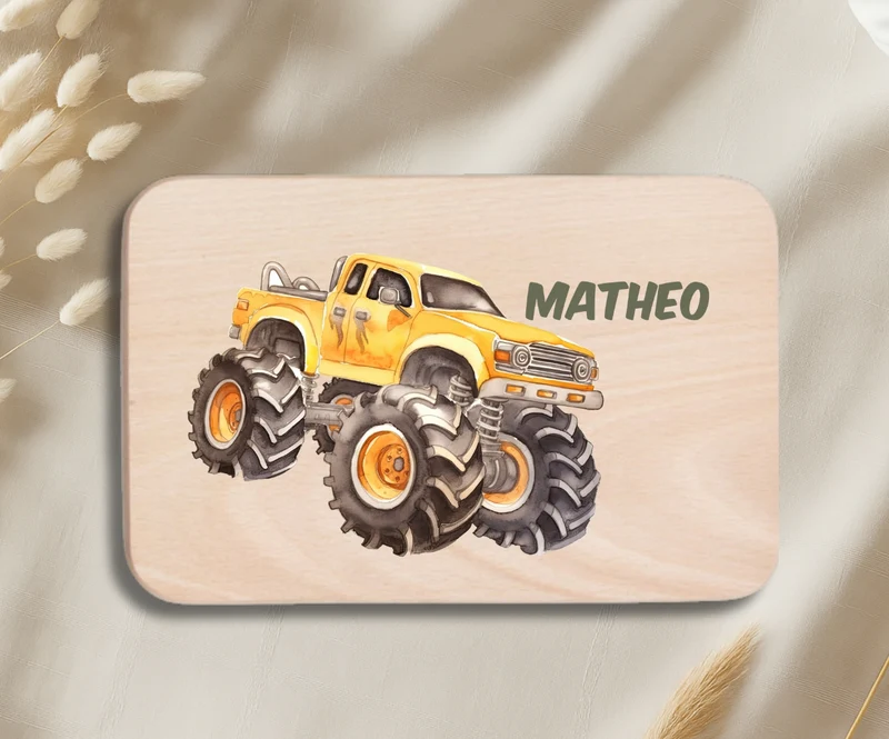 Personalisiertes Holzbrettchen Kinder – Auto & Rennwagen Motiv mit Name
