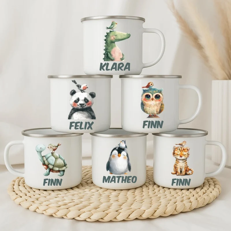 Emaille Tasse personalisiert – Kindertasse mit Namen und bunten Tiermotiven