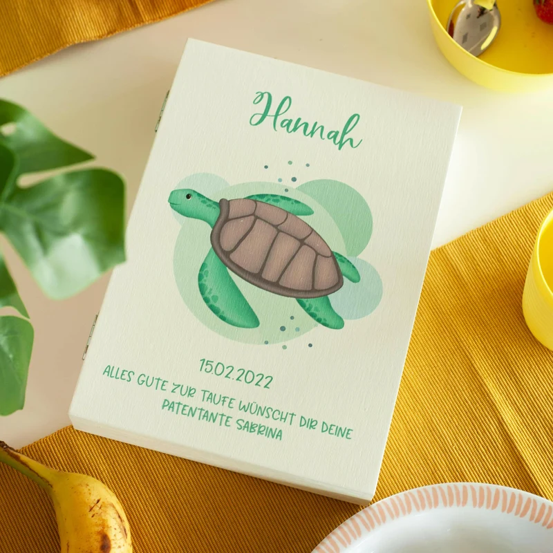 Kinderbesteck personalisiert mit Namen - Besteckset Schildkröte Motiv | Taufgeschenk für Kinder - Geschenk zur Taufe für Jungs & Mädchen, weiß Kiste