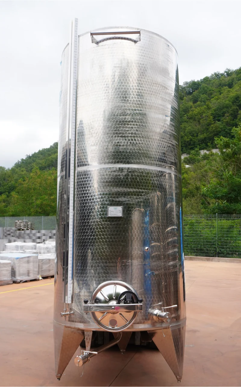 SERBATOIO INOX STOCCAGGIO FONDO CONICO 5000 LT - OUTLET57