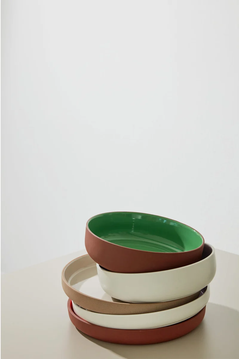 CLAYWARE, SERVING DISH, LARGE, LOW, CLAY TERRACOTTA, GLAZE RED