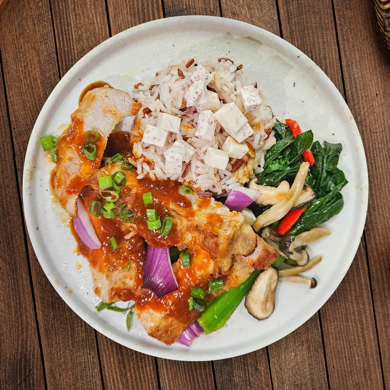 D. Shanghai Style Pork Loin W/ Seasonal Vegetable And Taro Mix Rice